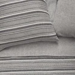 Area Accent Pillows/Throws Vienna Grey Throw