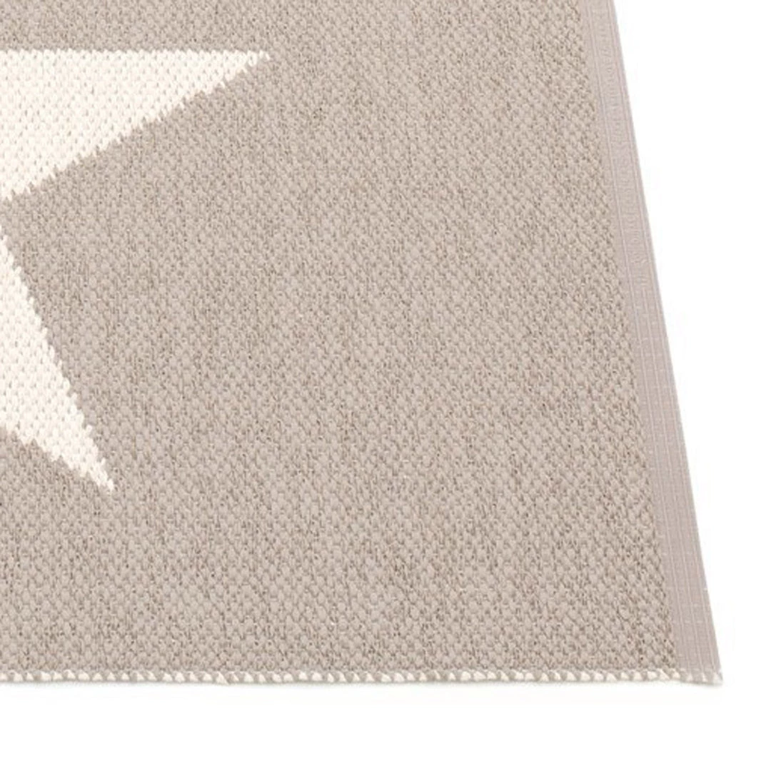 Pappelina Viggo Small One Mud & Vanilla Rug 6 Pappelina Viggo Small One Mud & Vanilla Rug