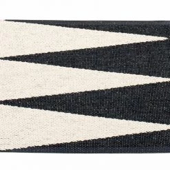 Pappelina Vivi Black & Vanilla Runner Rug