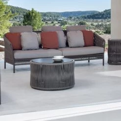 Point Weave Round Corner Table