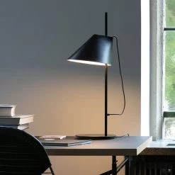 Louis Poulsen Yuh Indoor Table Lamp